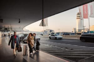 Anreise, Flugzeug, Flughafen / Arrival, airplane, airport